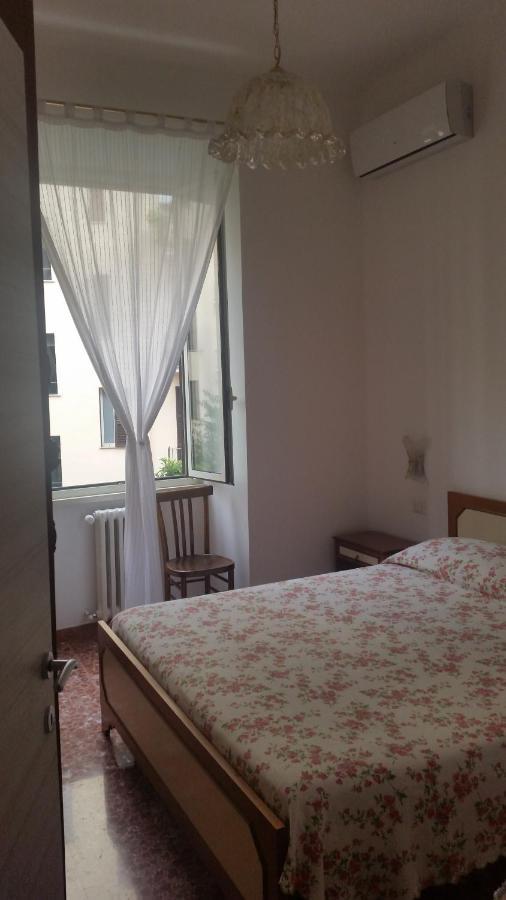 Termini Station Apartment Ai Due Cortili Presso Le Mura Aureliane Rome Exterior photo